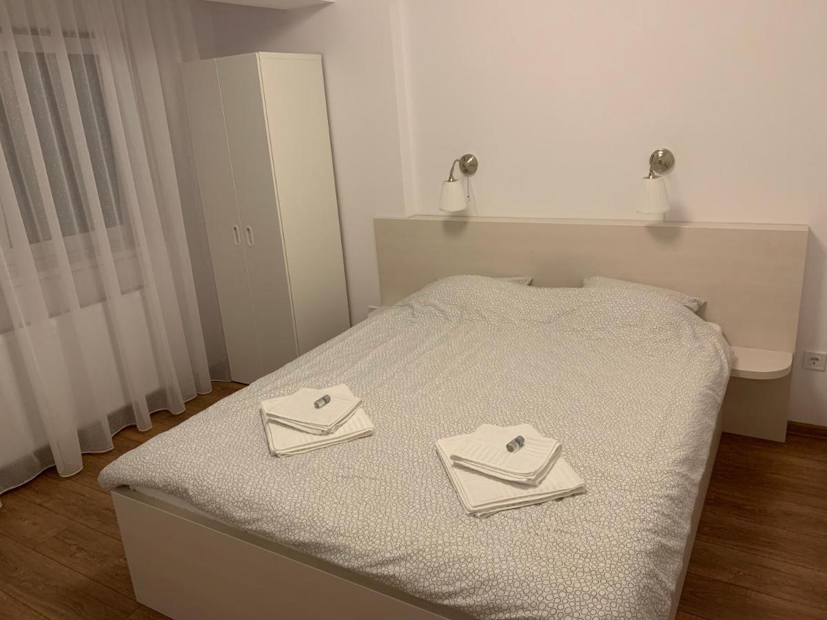 Welcoming Gemini Apartment 1 Sibiu Exteriör bild